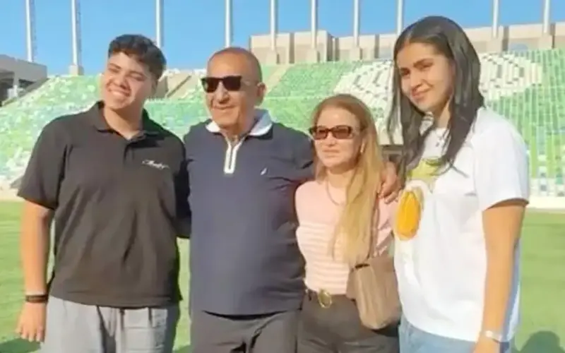 كامل أبو علي يعلن استمراره رئيسًا للمصري